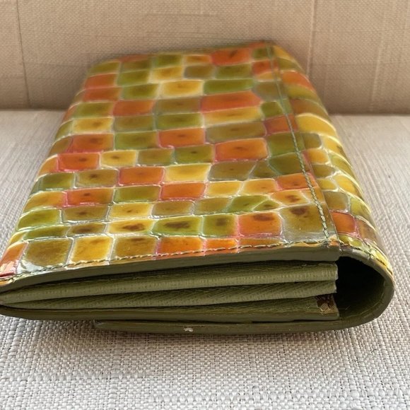 Cocco Fiore Women Clutch Wallet Multi Color Patent Leather Card Holder Purse - Picture 4 of 12